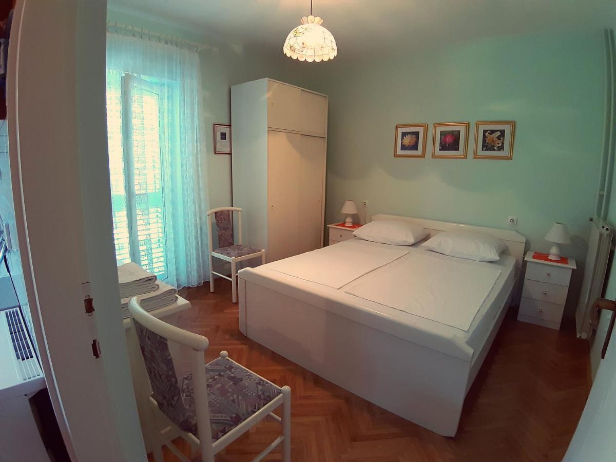 F• R• I• E• N• D• S• Bed & Breakfast Novalja Luaran gambar