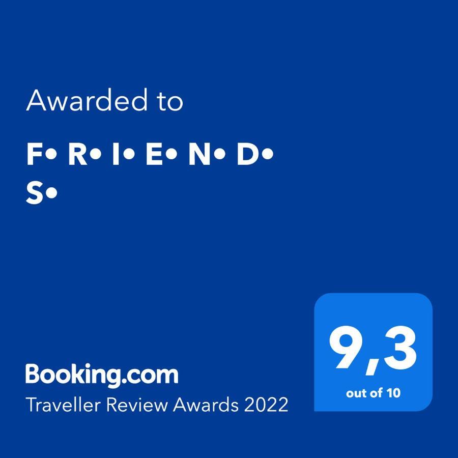 F• R• I• E• N• D• S• Bed & Breakfast Novalja Luaran gambar